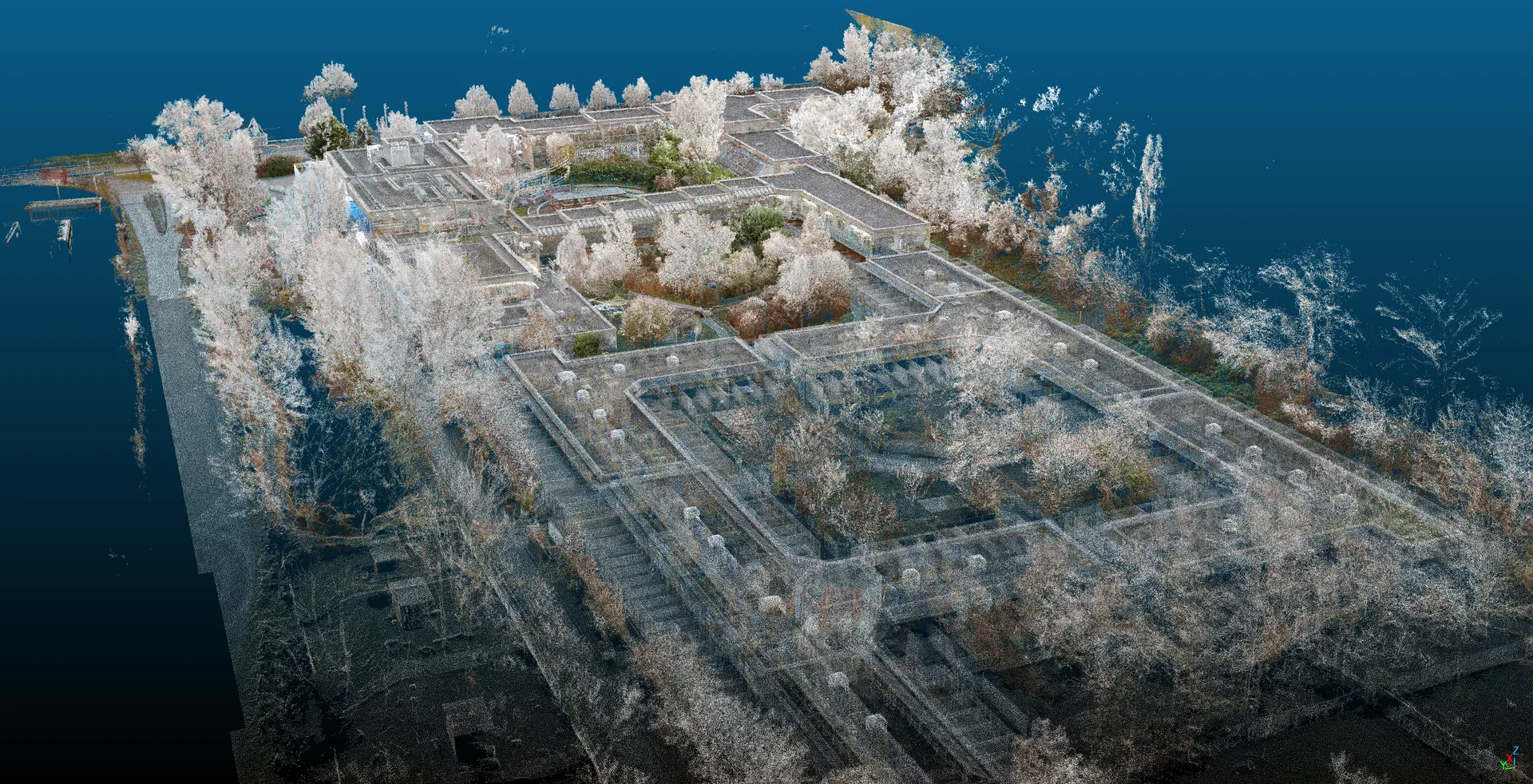 Tierschutzhaus als reine Punktwolkenansicht in CloudCompare für die Ausgangslage-Sektion